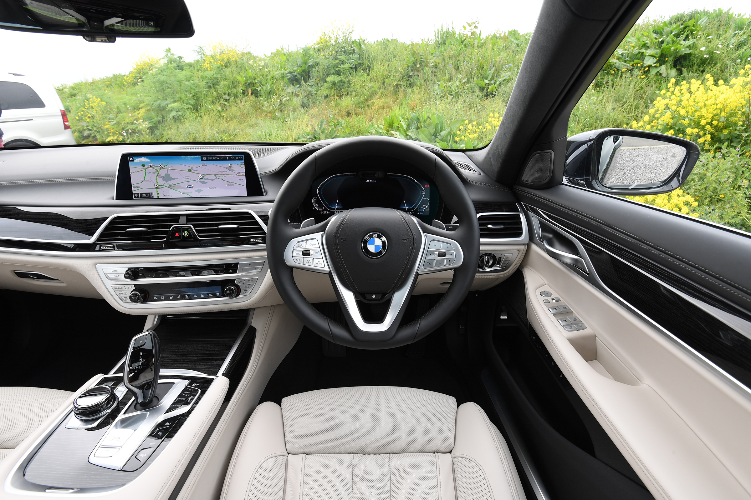 BMW 7 Series hybrid