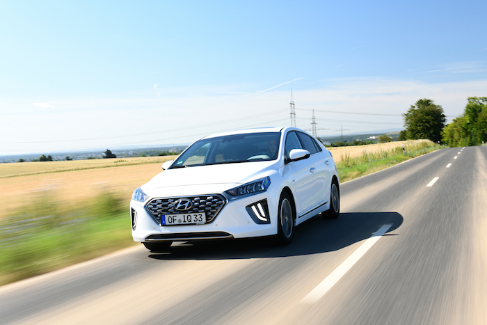Hyundai Ioniq Plug-In 2020 pictures