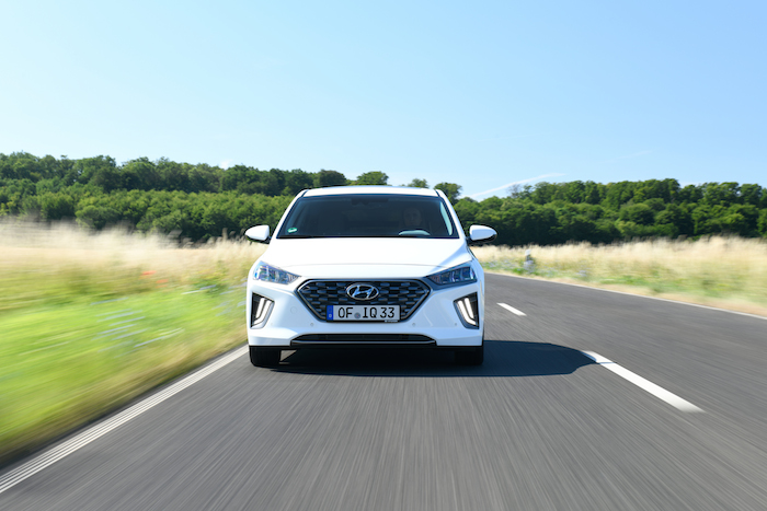 Hyundai Ioniq Plug-In 2020 pictures