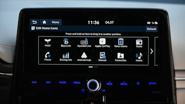 New Hyundai BlueLink app and infotainment system pictures