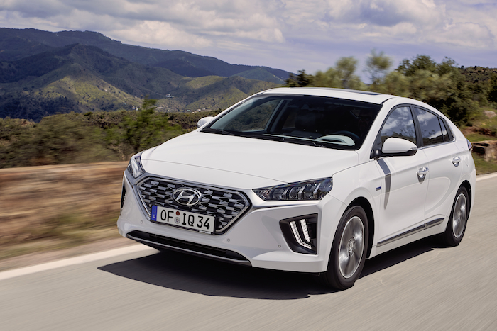 Hyundai Ioniq Hybrid 2020 pictures
