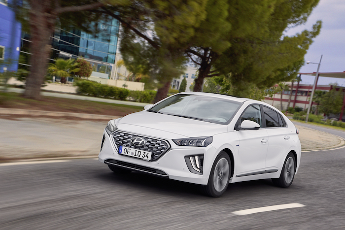 Hyundai Ioniq Hybrid 2020 pictures