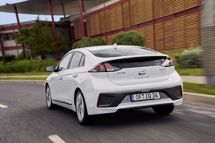 Hyundai Ioniq Hybrid 2020 pictures