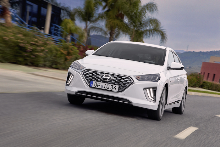Hyundai Ioniq Hybrid 2020 pictures