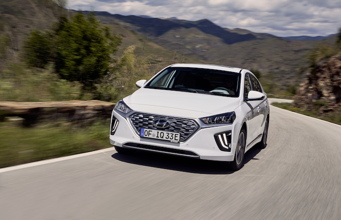 Hyundai Ioniq Plug-In 2020 pictures