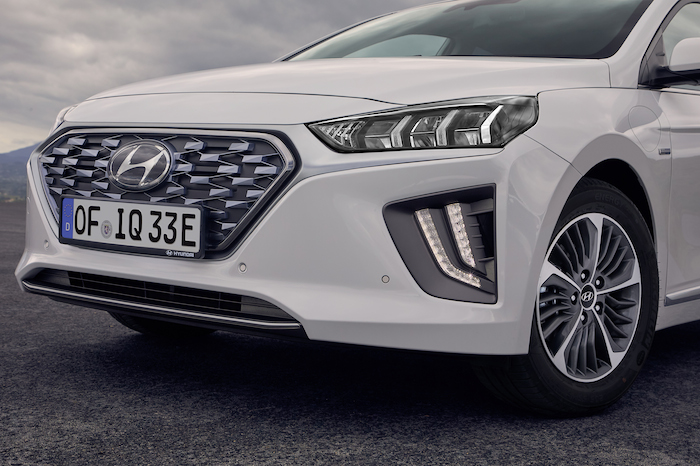 Hyundai Ioniq Plug-In 2020 pictures