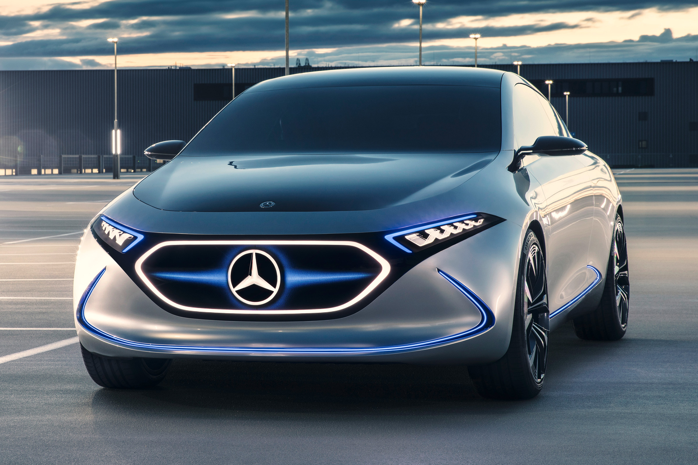 Mercedes Concept EQA