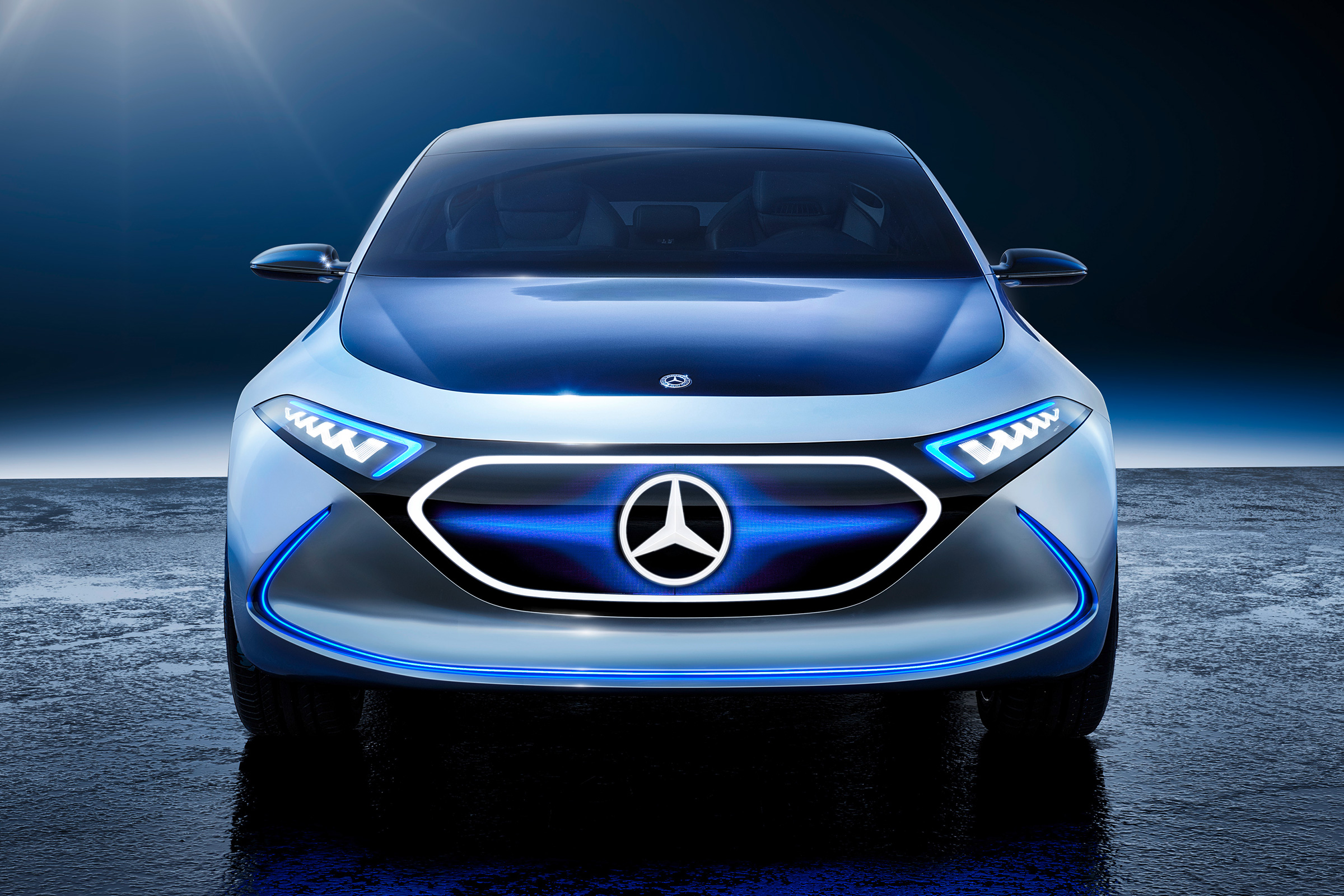Mercedes Concept EQA