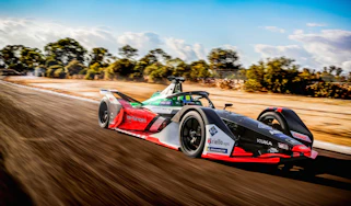 Audi e-tron FE06