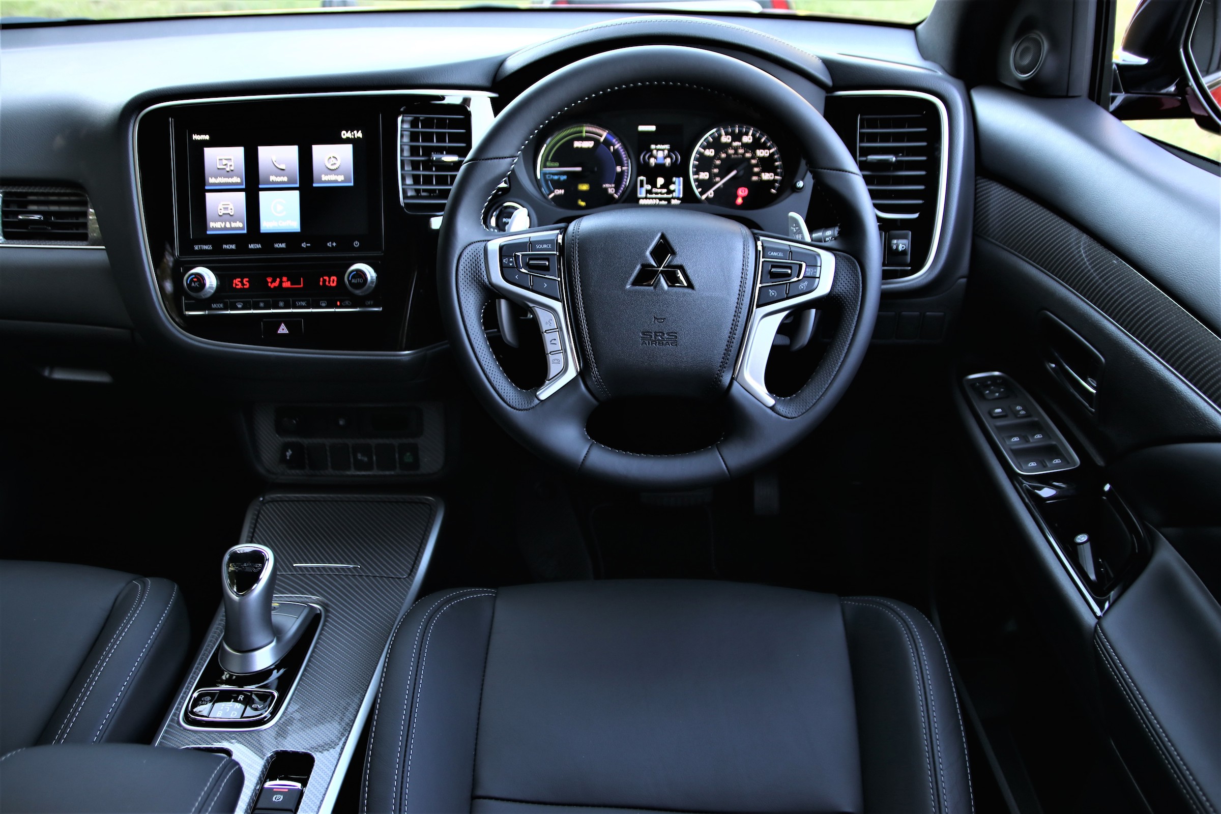 Outlander dashboard