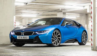 BMW i8
