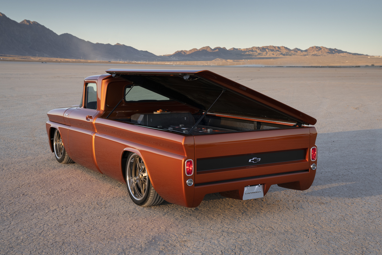 Chevrolet’s E-10 Concept Electrifies Hot Rodding World