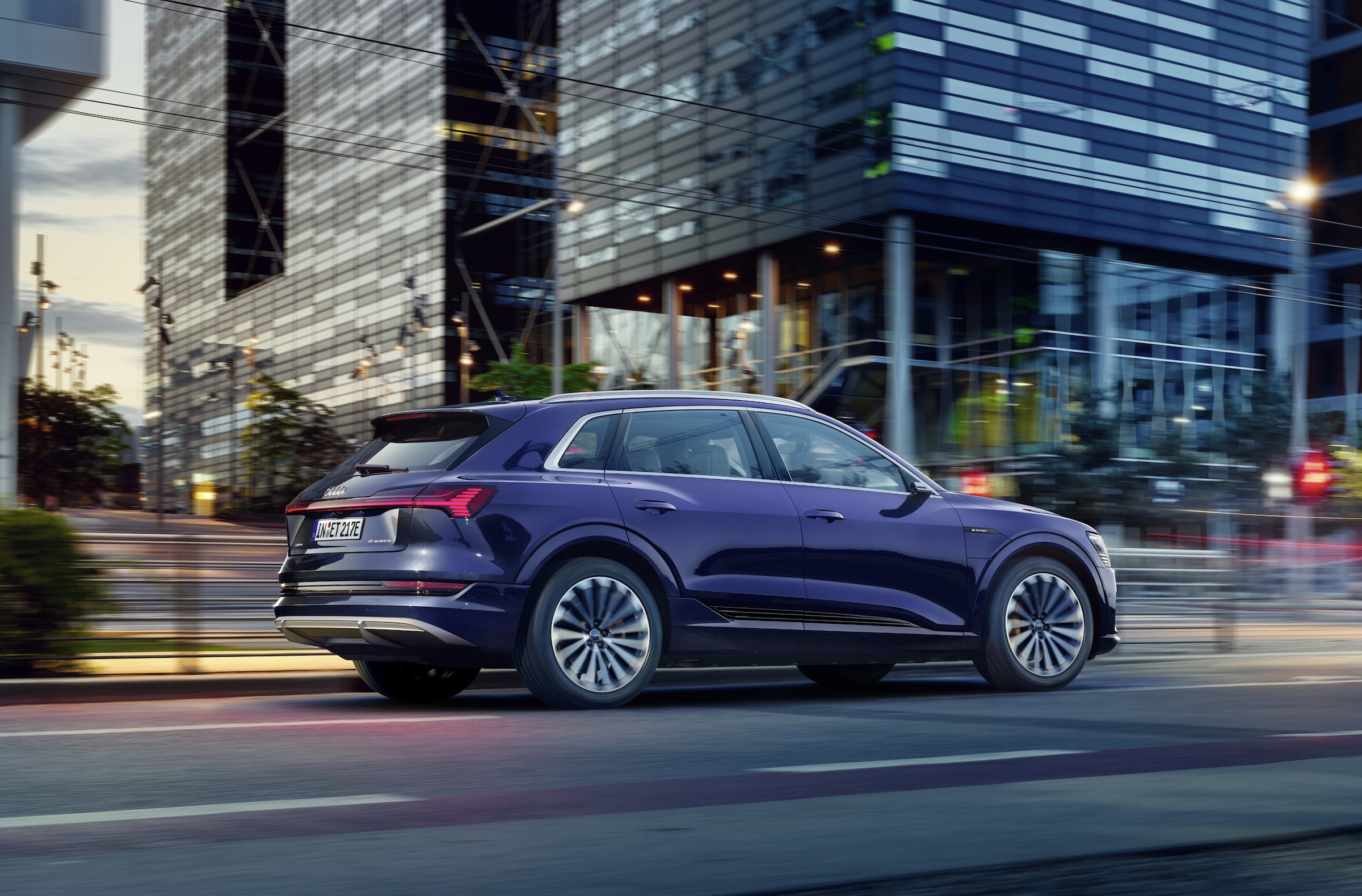 S line exterior package