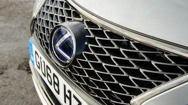 Lexus RC