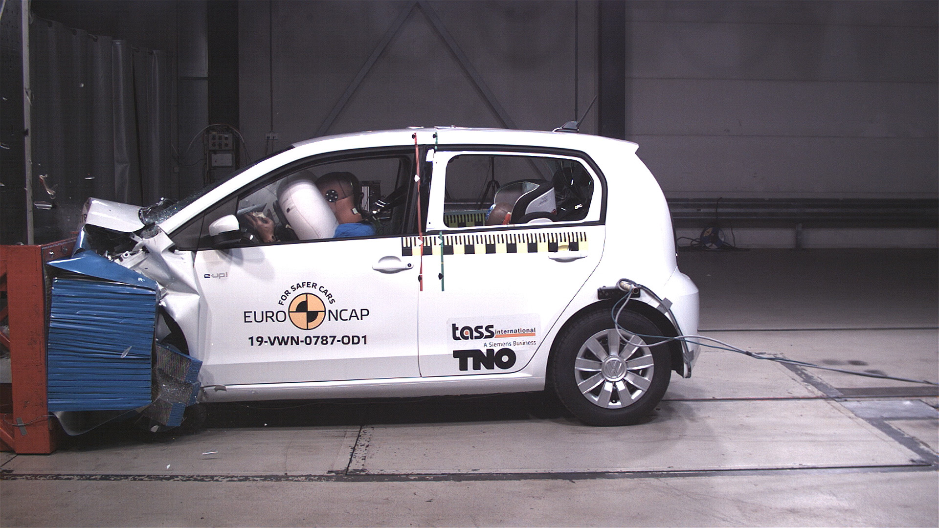e-up! crash test