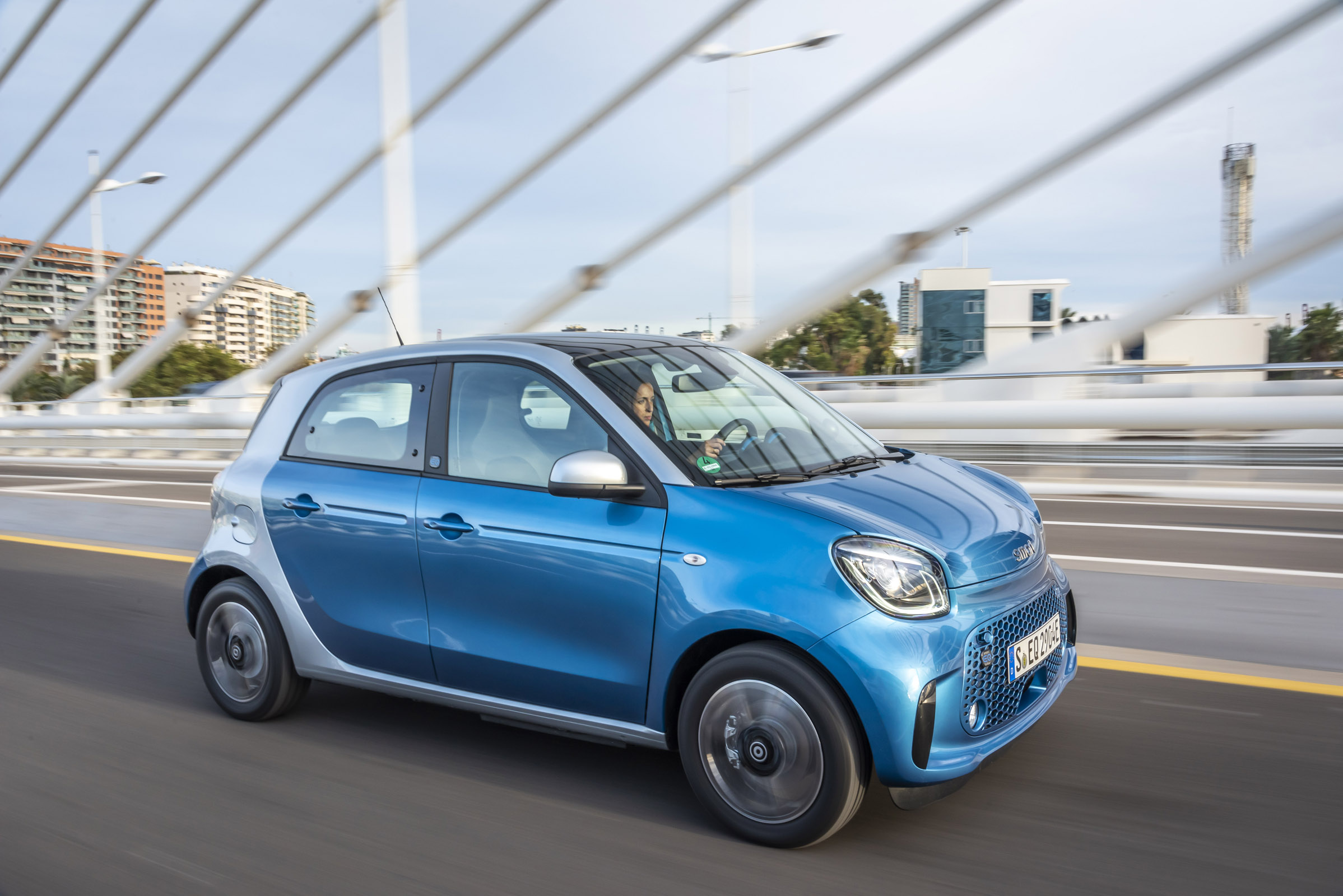 Smart EQ ForFour