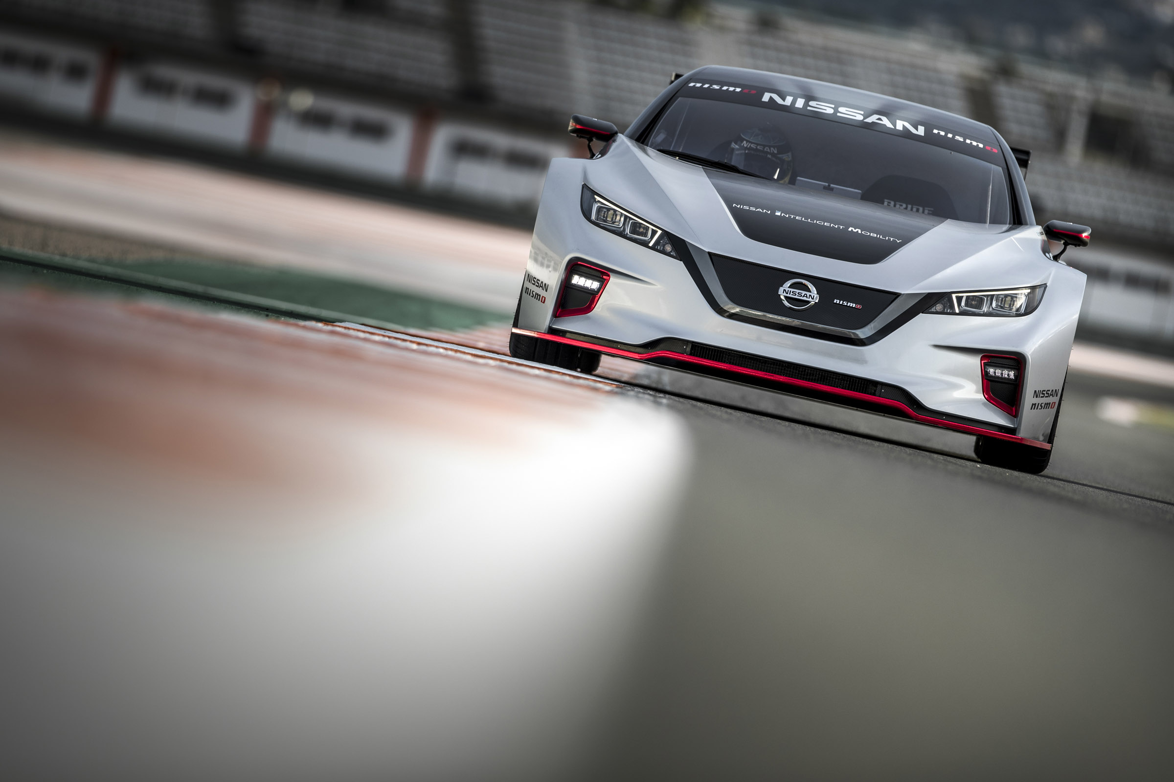 Nissan Leaf NISMO RC