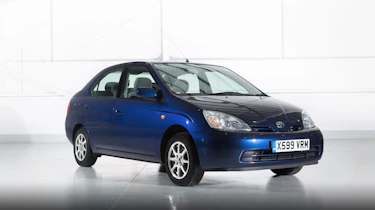Toyota Prius Mk1 pictures