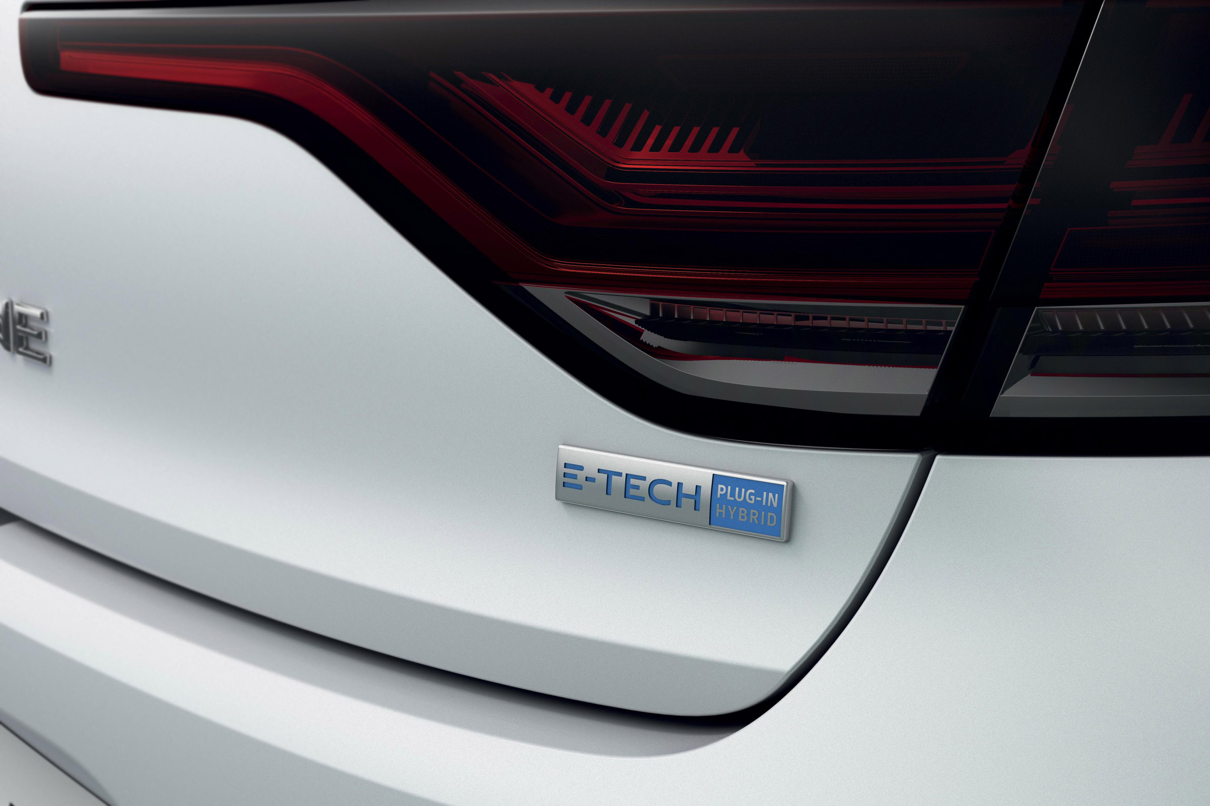 Renault Megane E-TECH hybrid