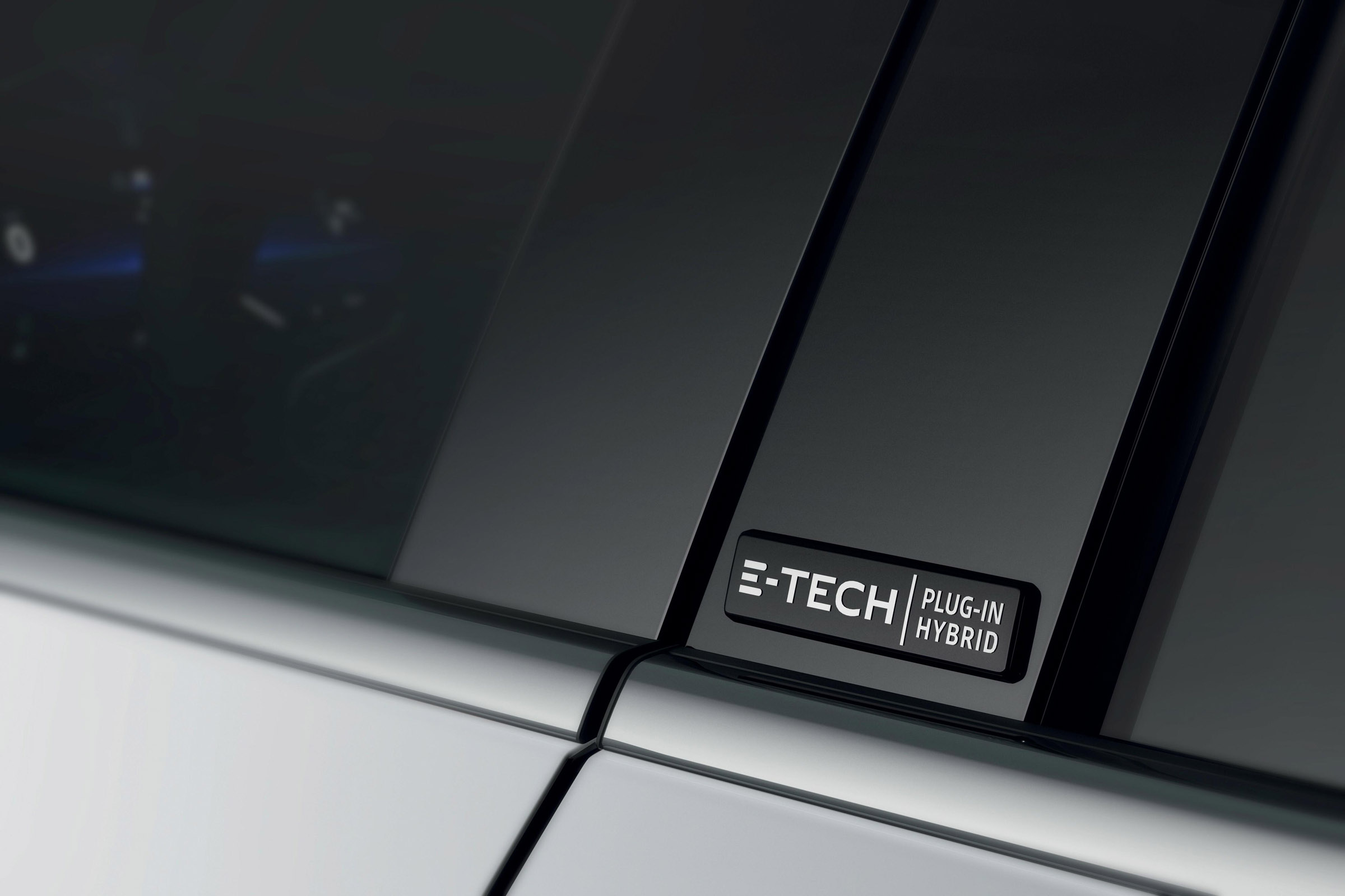 Renault Megane E-TECH hybrid