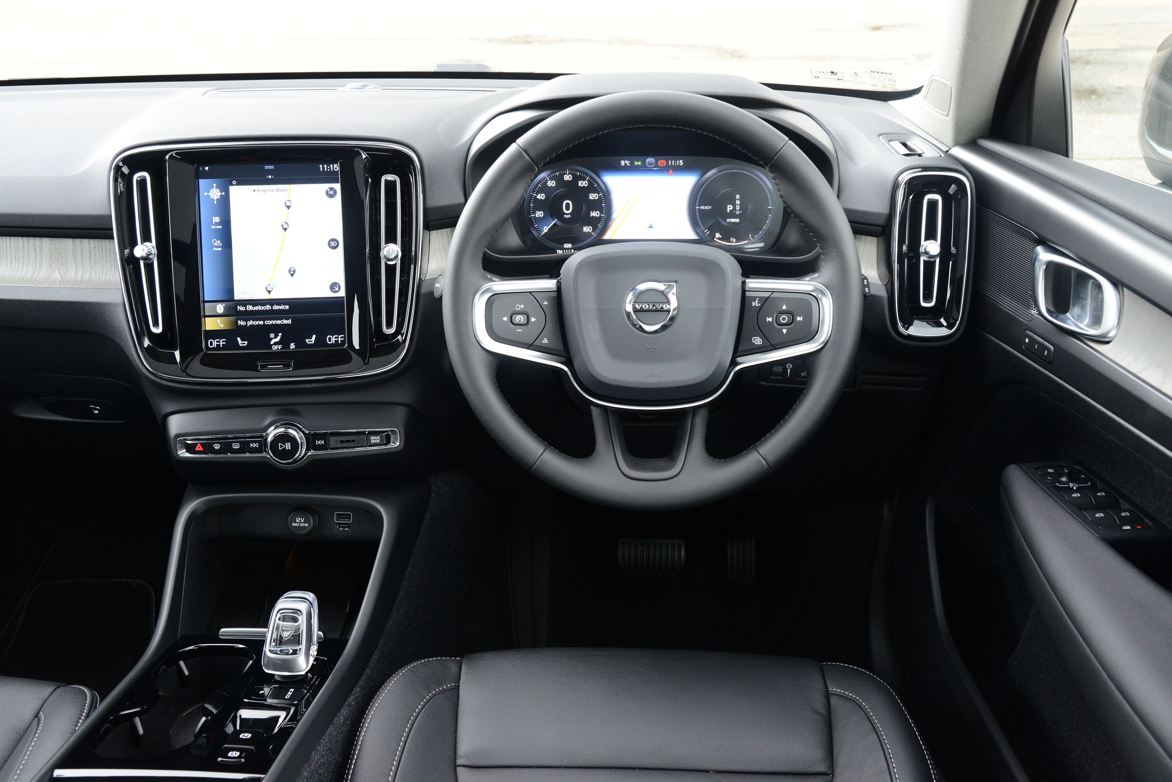 Volvo XC40 Recharge hybrid