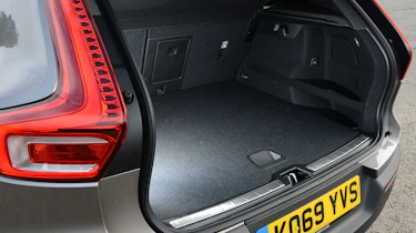 Volvo XC40 Recharge hybrid