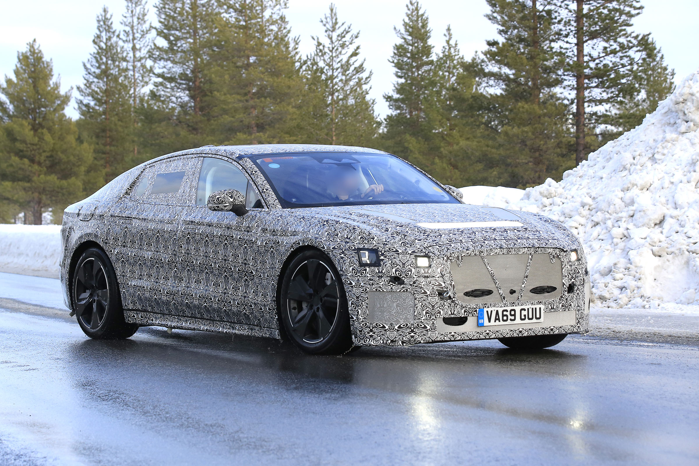 Jaguar XJ
