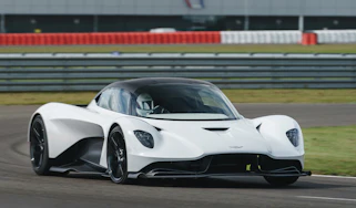Aston Martin Valhalla