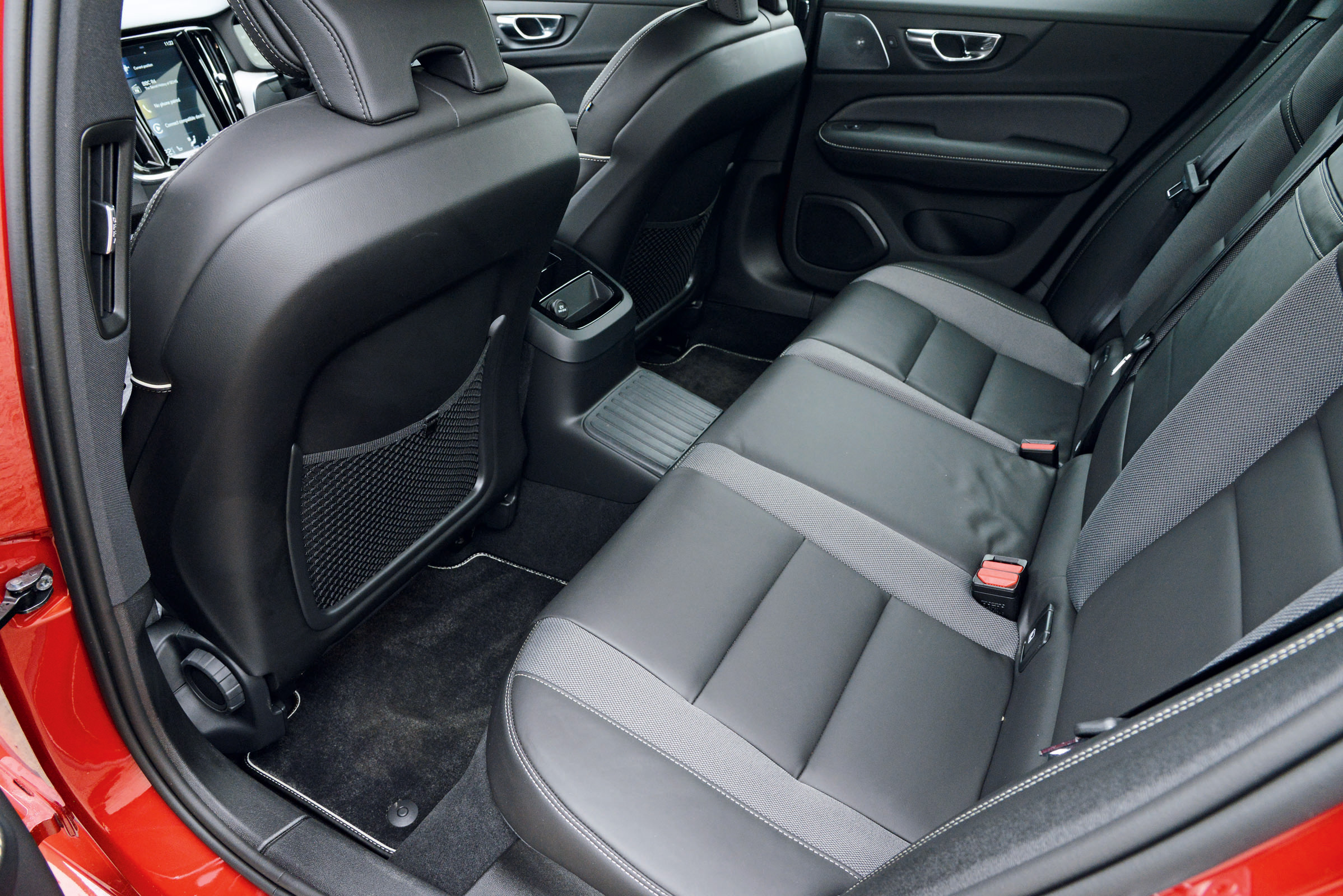 Volvo S60 T8