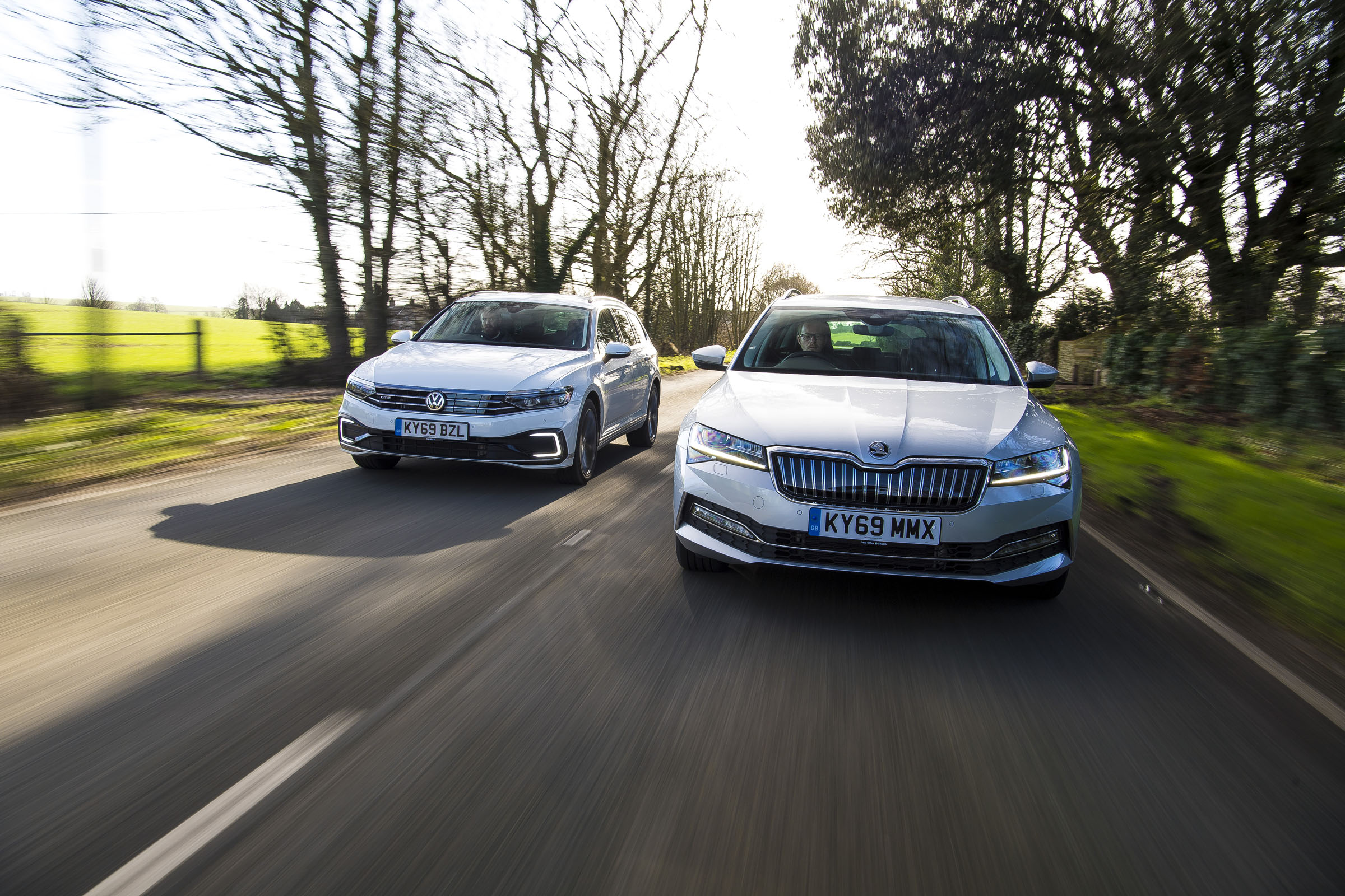 Skoda Superb vs Volkswagen Passat