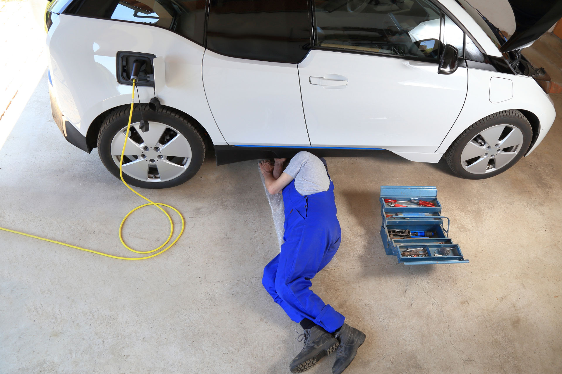 Electric car repairs