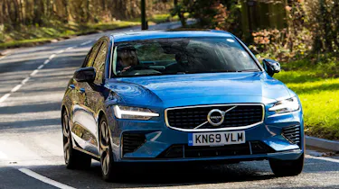 Volvo S60 T8 front cornering