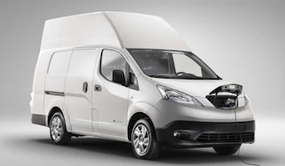 Nissan e-NV200 XL front