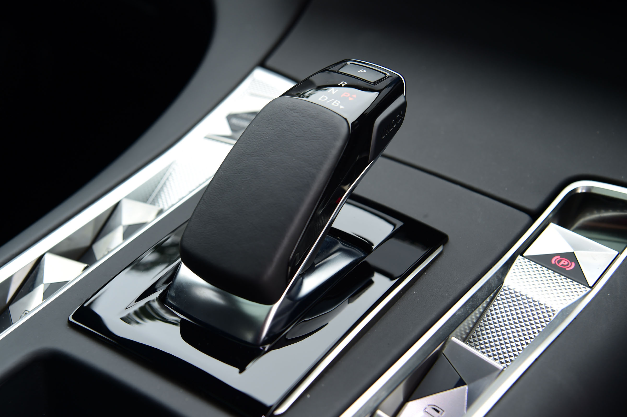 DS 7 gearlever