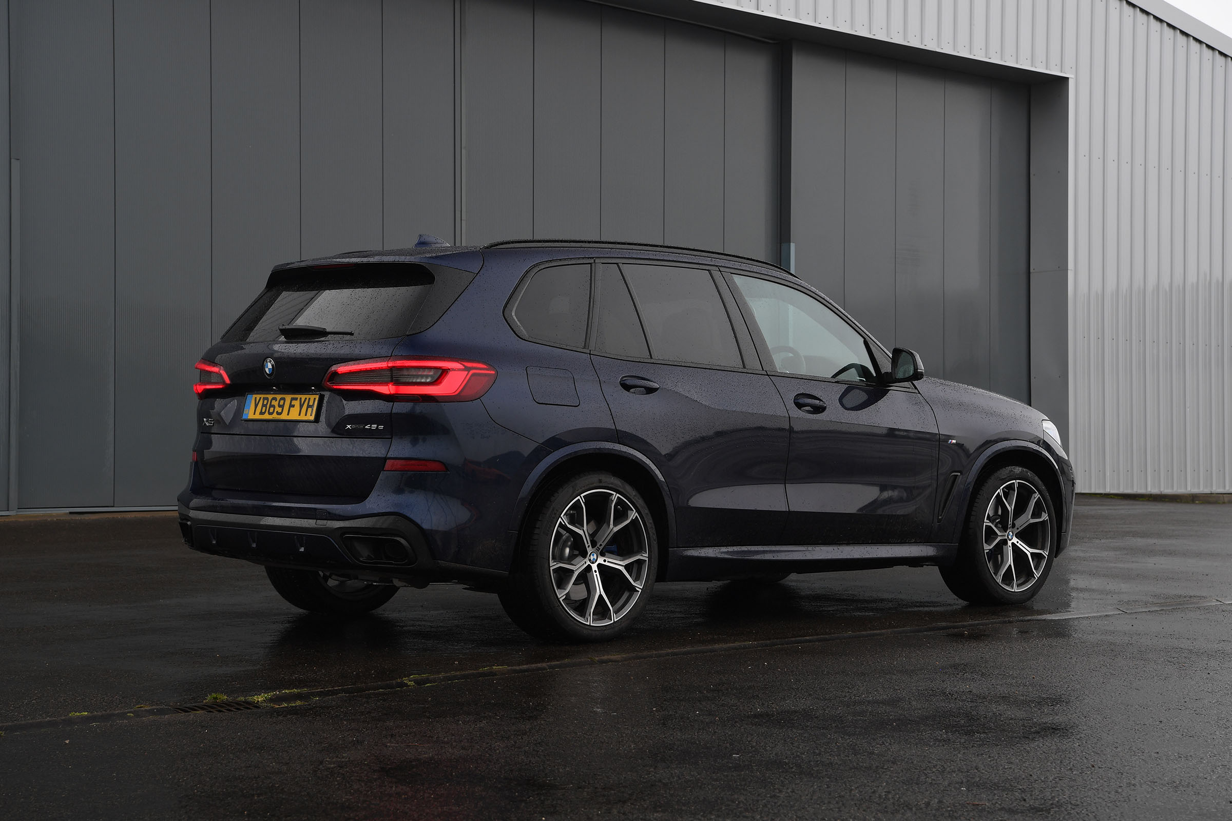 BMW X5 hybrid