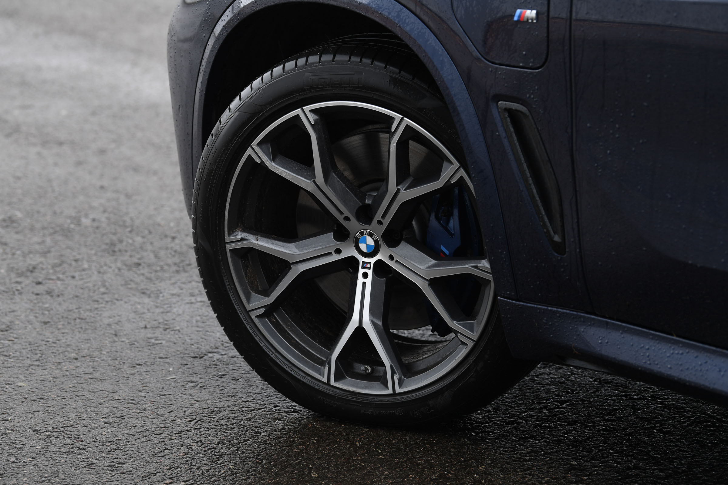 BMW X5 hybrid