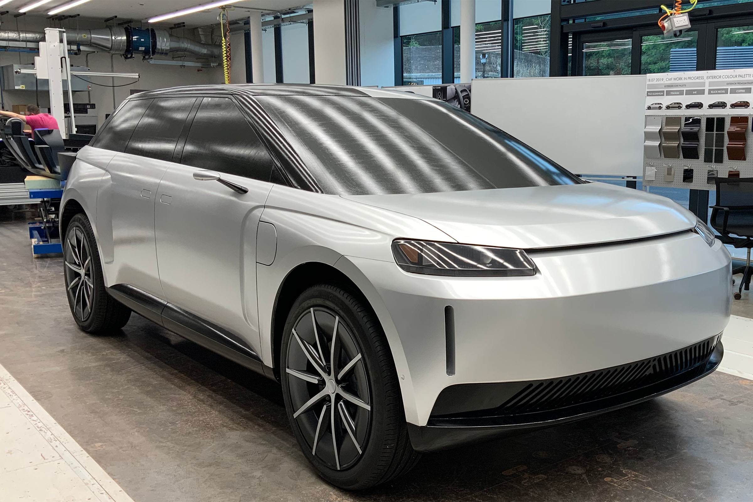 Dyson N526 electric car