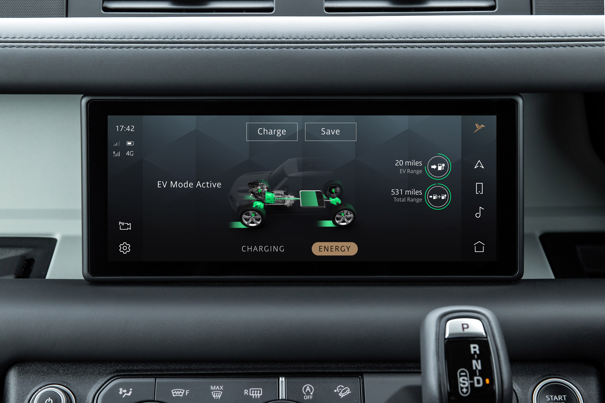 Land Rover Defender P400e