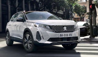 Peugeot 3008 facelift 2020 pictures