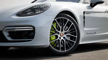 Porsche Panamera hybrid