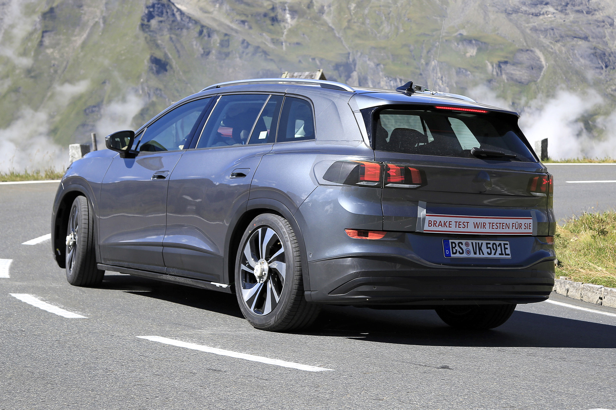 Volkswagen ID.6