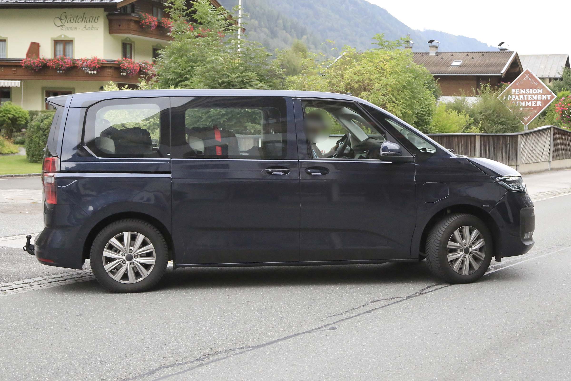VW Transporter hybrid