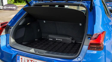 Lexus UX 300e electric