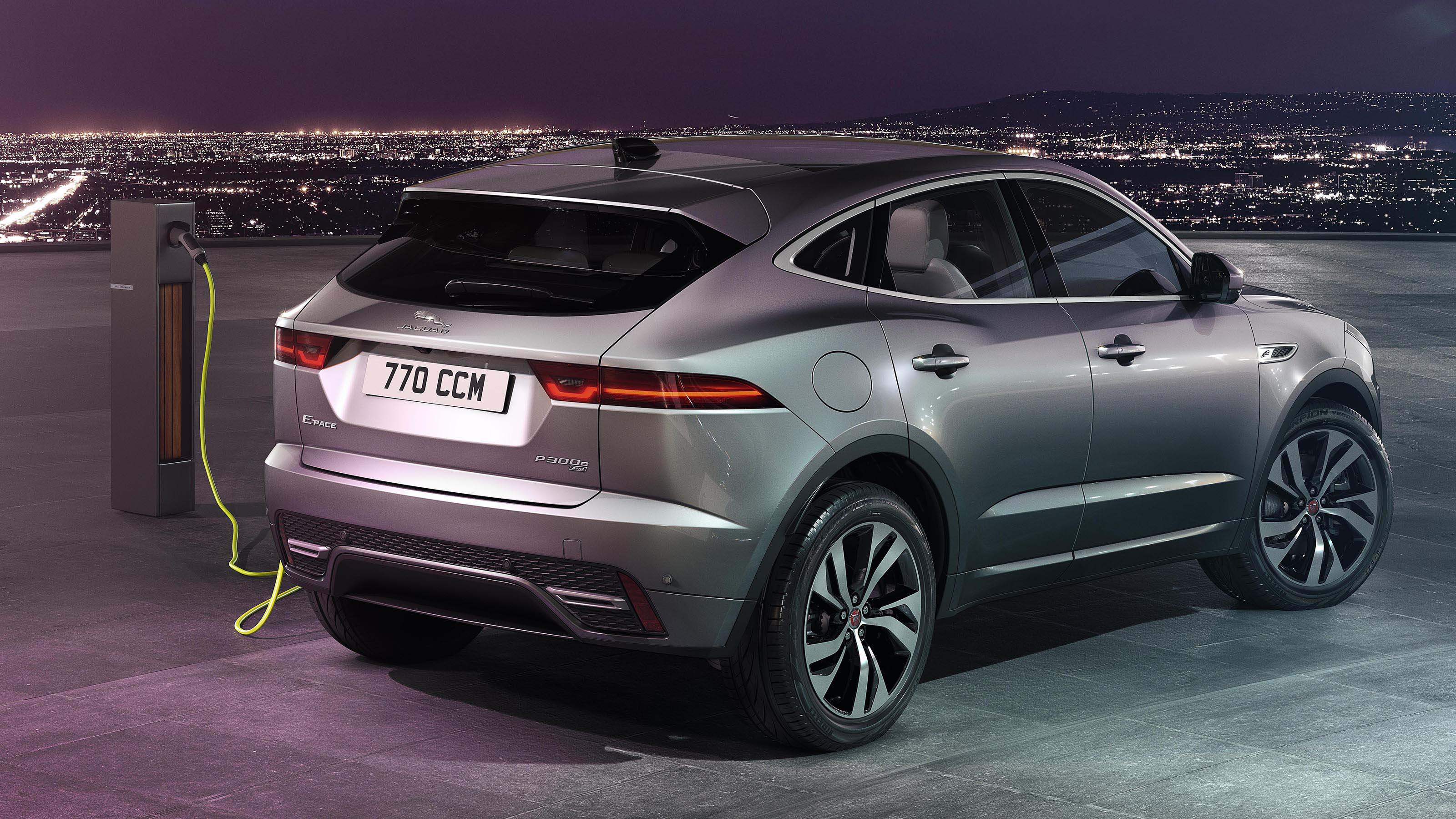 Jaguar E-Pace PHEV