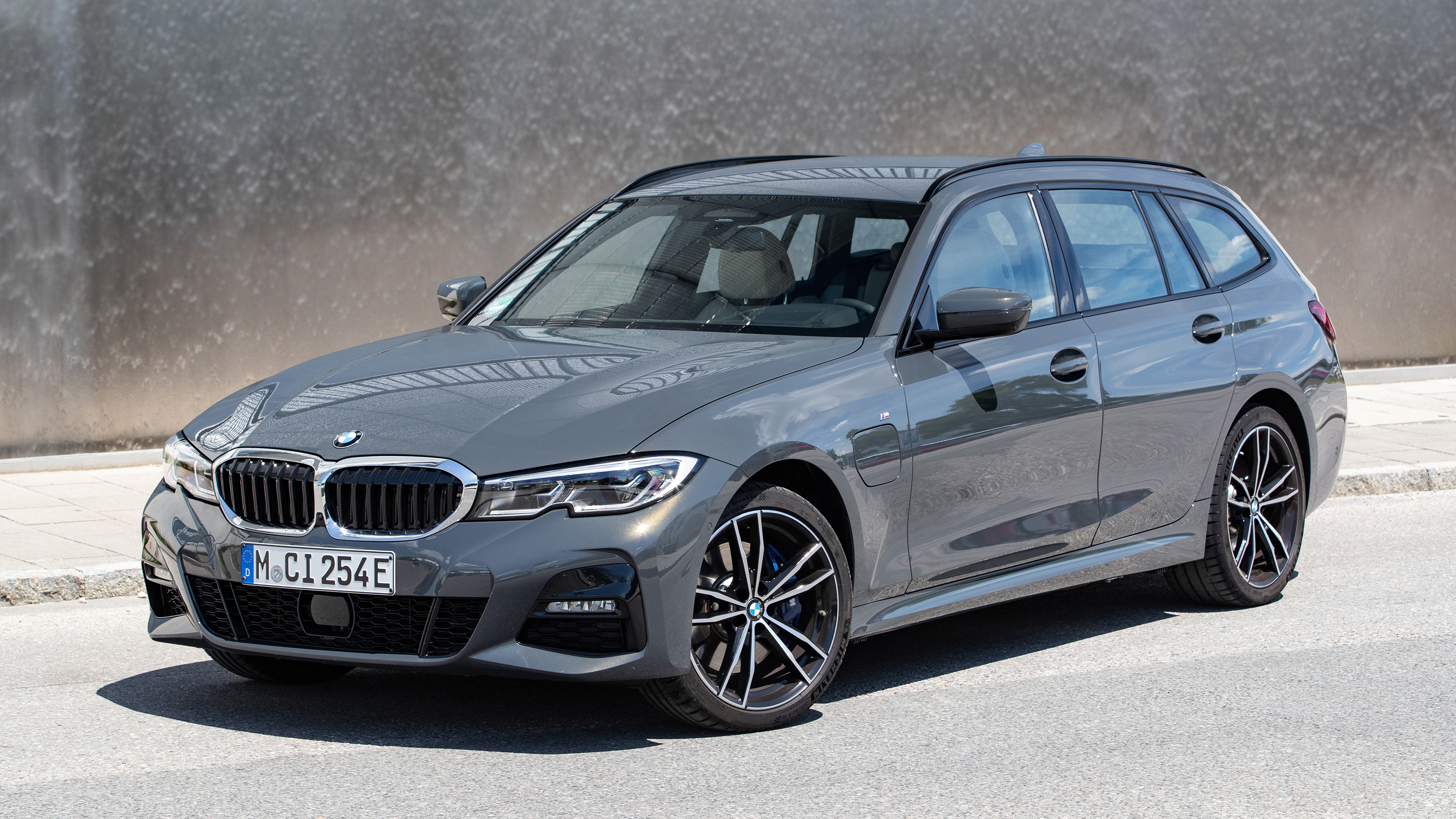 BMW 320e