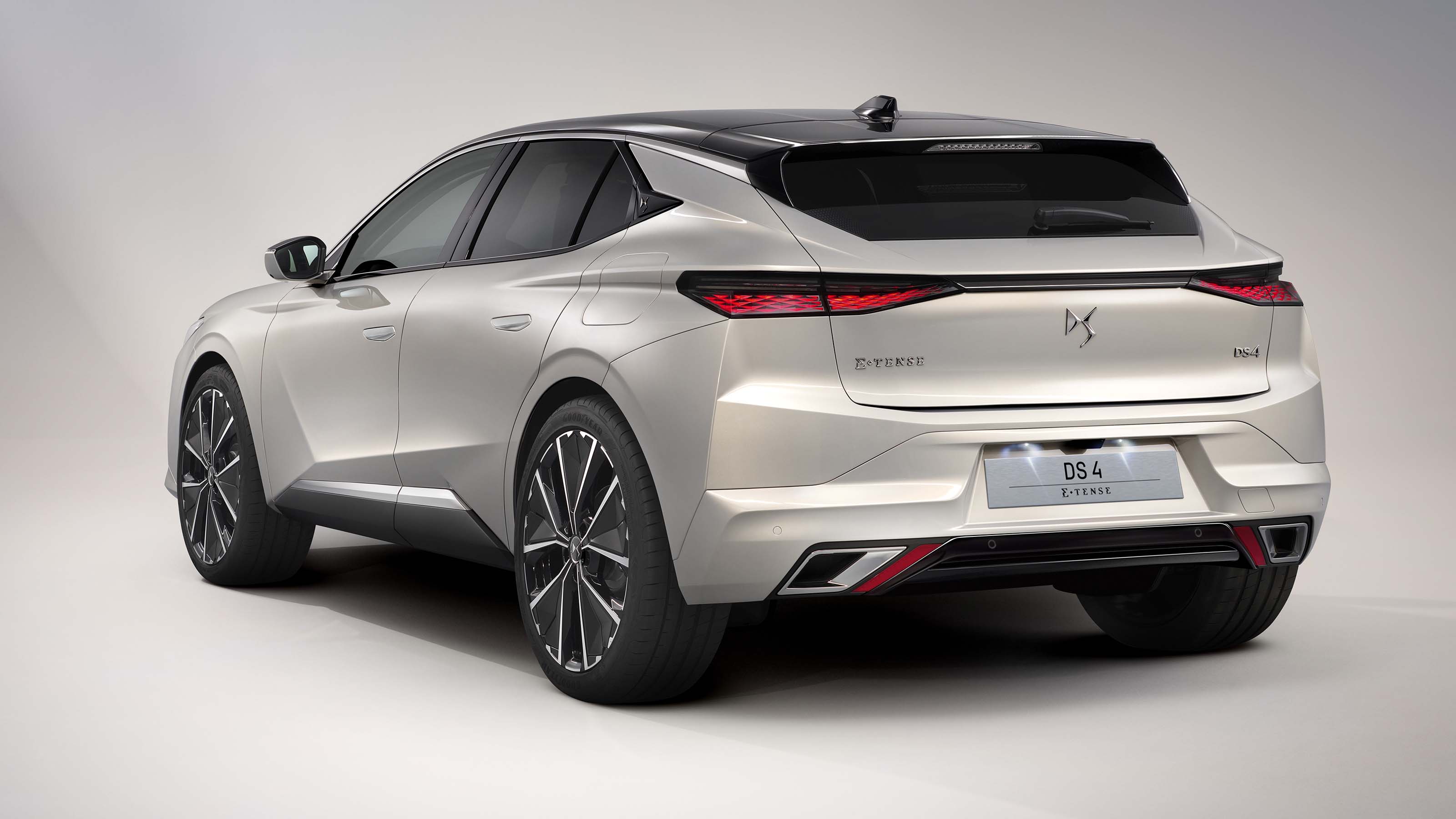 DS 4 E-TENSE