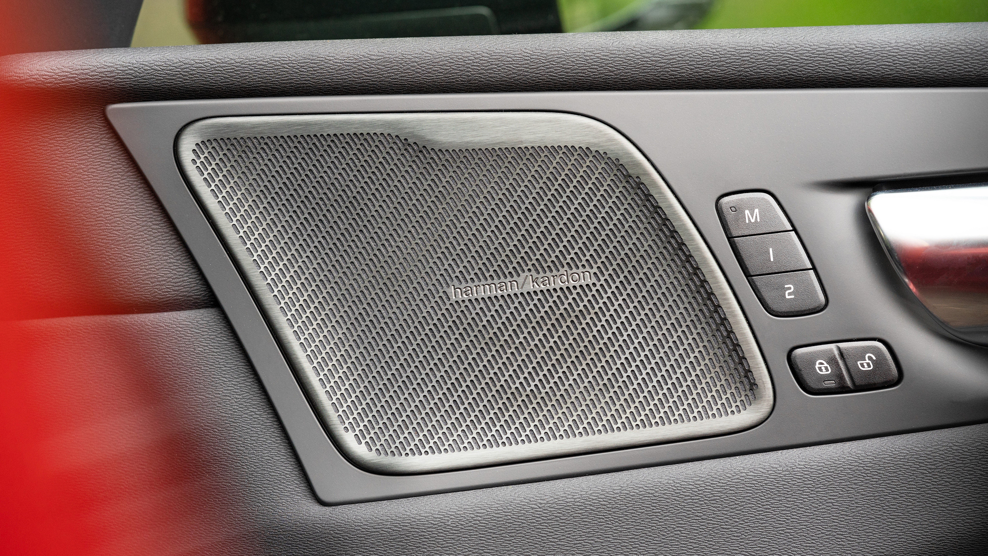 Volvo XC60 Recharge T8