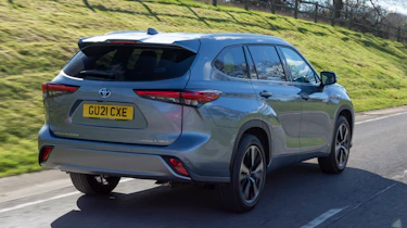 2021 Toyota Highlander Hybrid - Dynamic Rear