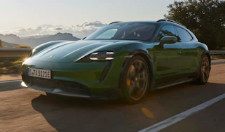 Porsche Taycan Cross Turismo