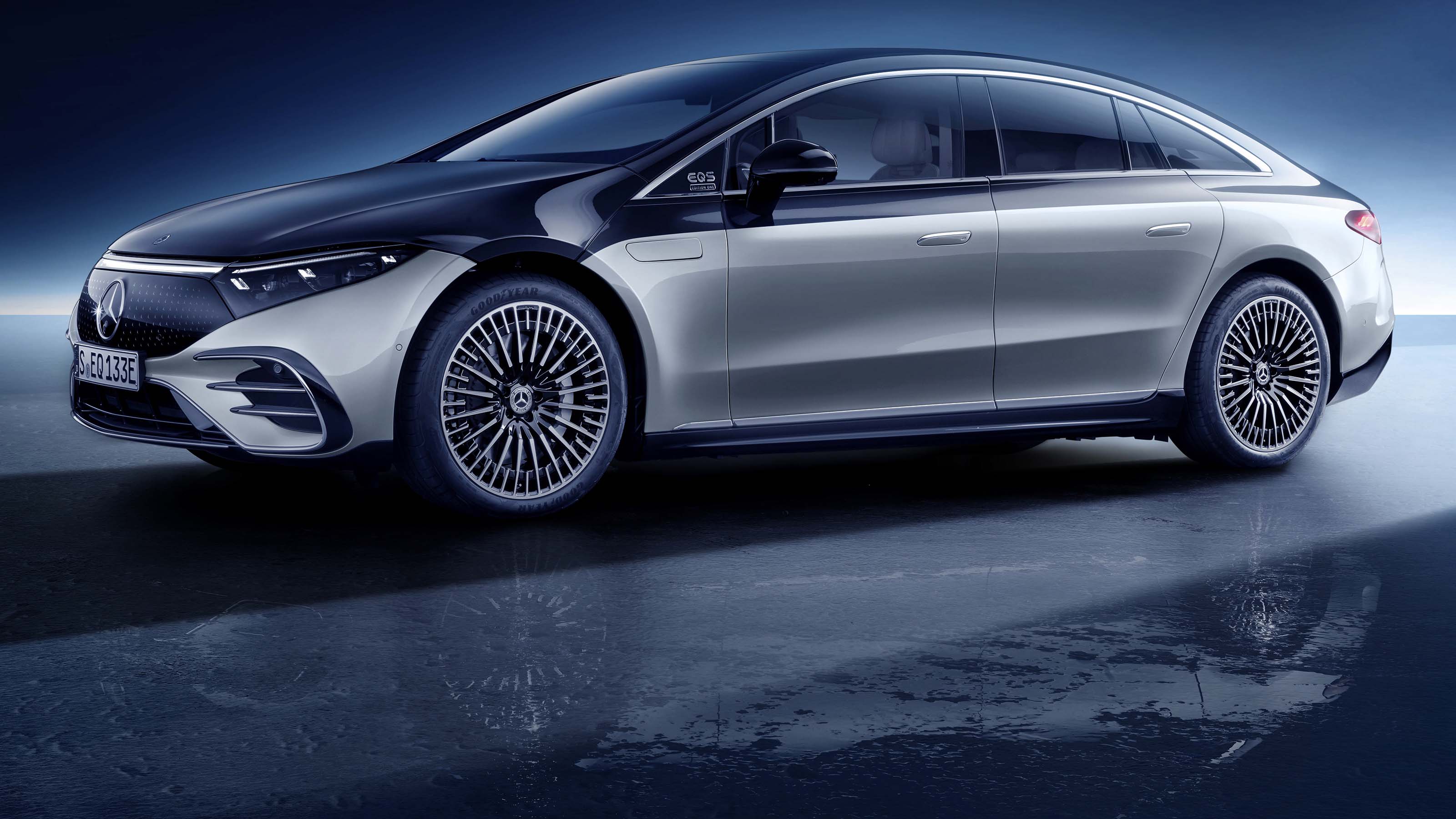 Mercedes EQS